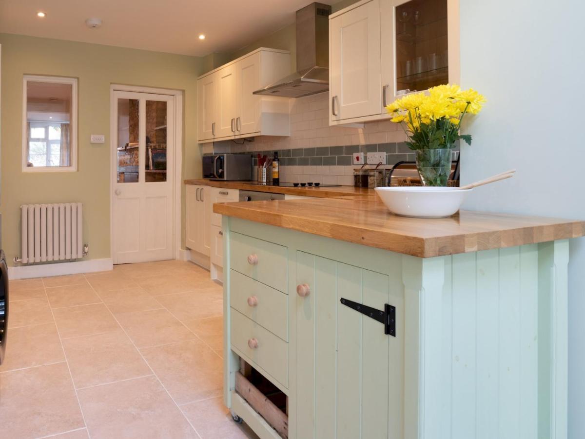 Quarry Cottage Courtyard Garden Pass The Keys Cirencester Luaran gambar